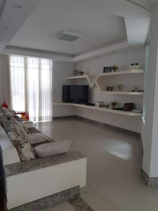 Imagem Casa com 3 Quartos à Venda, 309 m² em Inácio Barbosa - Aracaju Imagem Casa com 3 Quartos à Venda, 309 m² em Inácio Barbosa - Aracaju