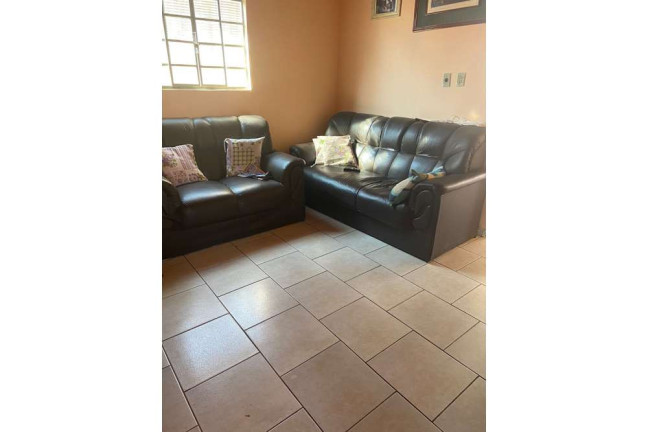 Imagem Casa com 2 Quartos à Venda, 104 m² em Jardim Primavera - Salto De Pirapora