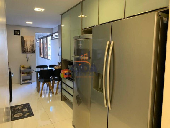 Imagem Apartamento com 4 Quartos à Venda, 235 m² em Boa Viagem - Recife