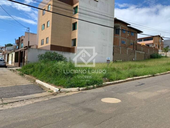 Foto do imóvel Terreno à Venda, 180 m² em Candeias - Vitória Da Conquista Foto do imóvel Terreno à Venda, 180 m² em Candeias - Vitória Da Conquista