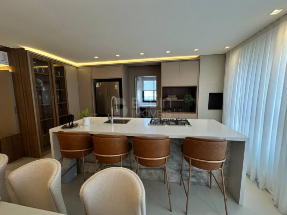 Imagem Apartamento com 3 Quartos à Venda, 132 m² em Centro - Balneário Camboriú Imagem Apartamento com 3 Quartos à Venda, 132 m² em Centro - Balneário Camboriú