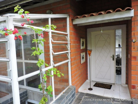 Imagem Casa com 4 Quartos à Venda, 205 m² em Granja Viana - Embu Das Artes