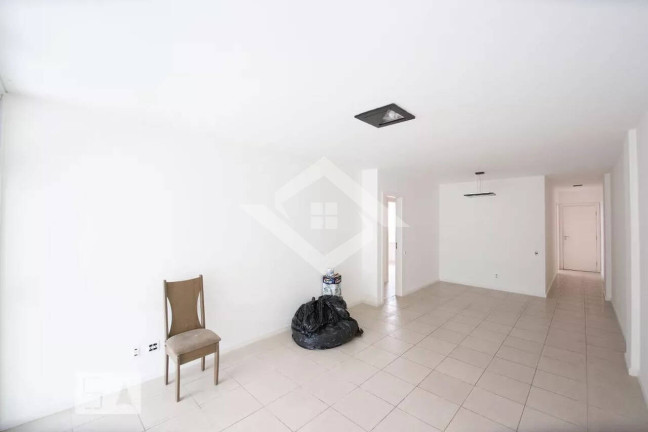Imagem Apartamento com 3 Quartos à Venda, 140 m² em Recreio Dos Bandeirantes - Rio De Janeiro