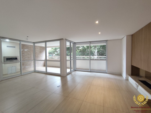 Apartamento com 3 Quartos para Alugar, 206 m² em Santana - São Paulo