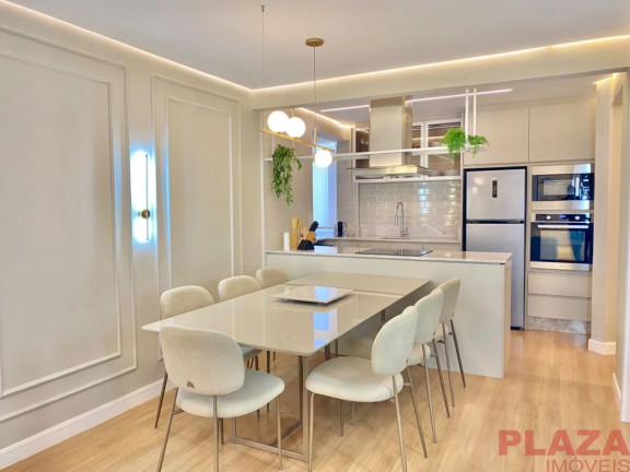 Imagem Apartamento com 2 Quartos à Venda, 83 m² em Centro - Balneário Camboriú