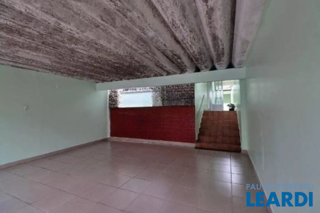 Imagem Sobrado com 3 Quartos à Venda, 170 m² em Parque Jaçatuba - Santo André Imagem Sobrado com 3 Quartos à Venda, 170 m² em Parque Jaçatuba - Santo André