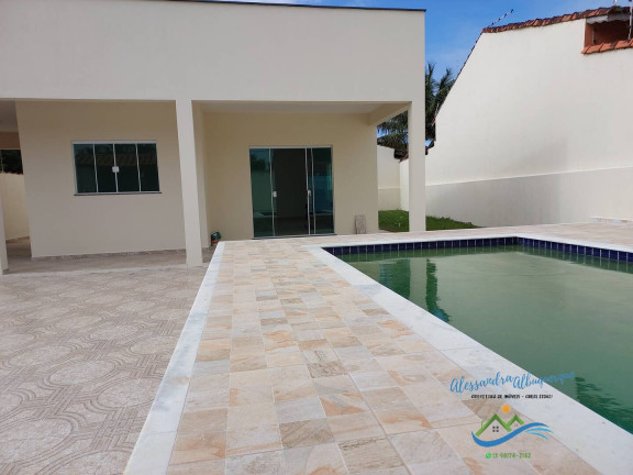 Casa com 3 Quartos à Venda, 130 m² em Jd Regina - Itanhaém