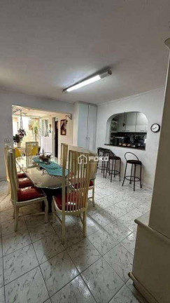 Imagem Casa com 4 Quartos à Venda ou Locação, 250 m² em Jardim Santa Mena - Guarulhos Imagem Casa com 4 Quartos à Venda ou Locação, 250 m² em Jardim Santa Mena - Guarulhos