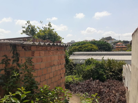 Imagem Casa com 2 Quartos à Venda, 60 m² em Novo Riacho - Contagem