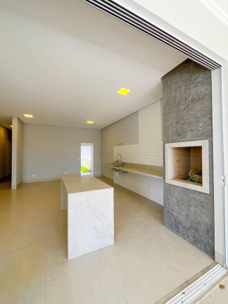 Imagem Casa com 3 Quartos à Venda, 139 m² em A 1500mts Do Centro - Caldas Novas Imagem Casa com 3 Quartos à Venda, 139 m² em A 1500mts Do Centro - Caldas Novas