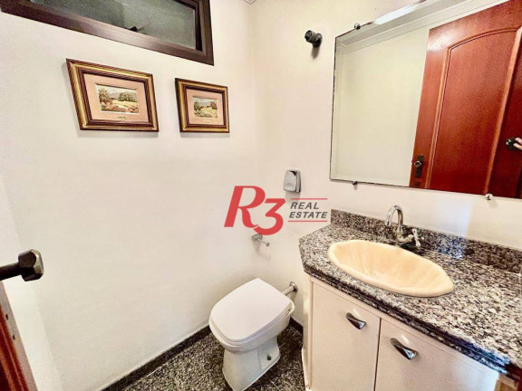 Imagem Apartamento com 3 Quartos à Venda, 179 m² em Gonzaga - Santos