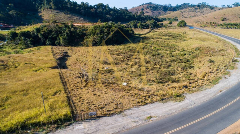 Imagem Terreno à Venda, 20 m² em Marliéria Imagem Terreno à Venda, 20 m² em Marliéria