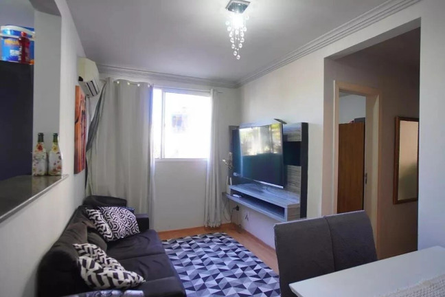 Imagem Apartamento com 2 Quartos à Venda, 47 m² em São Sebastião - Porto Alegre