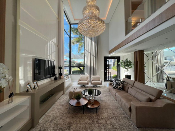 Imagem Casa com 5 Quartos à Venda, 370 m² em -- - Capao Da Canoa Imagem Casa com 5 Quartos à Venda, 370 m² em -- - Capao Da Canoa