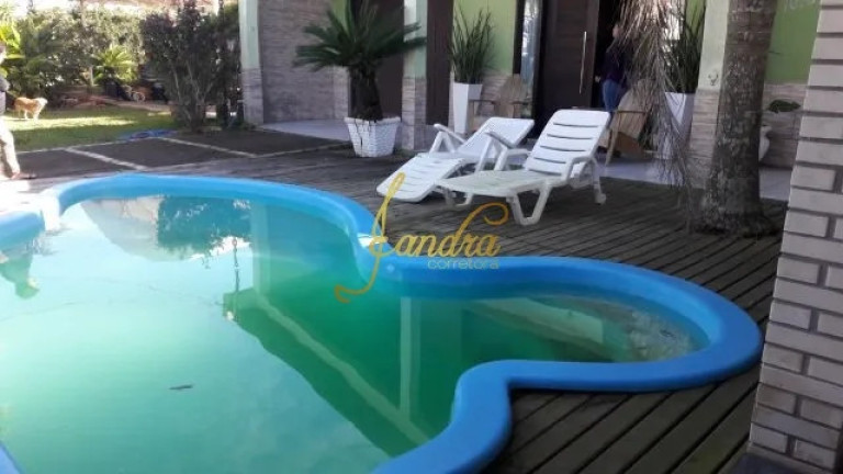 Imagem Casa com 3 Quartos à Venda, 250 m² em Centro - Xangri-la