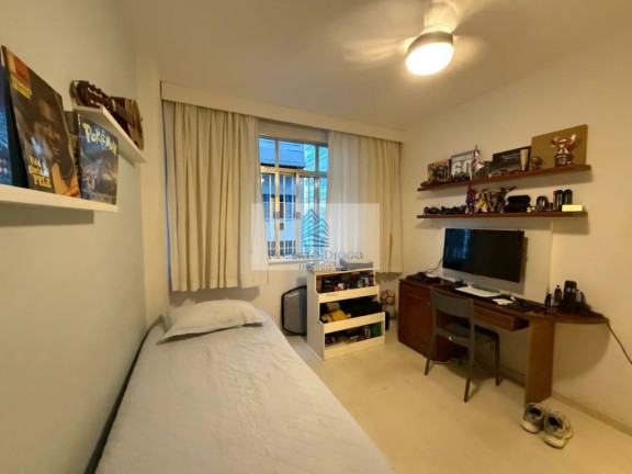 Imagem Imóvel com 2 Quartos à Venda, 126 m² em Icaraí - Niterói Imagem Imóvel com 2 Quartos à Venda, 126 m² em Icaraí - Niterói