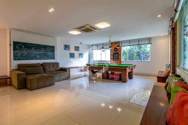 Imagem Casa com 4 Quartos à Venda, 595 m² em Humaitá - Rio De Janeiro
