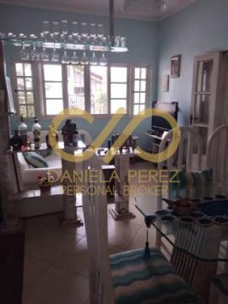 Imagem Casa com 2 Quartos à Venda, 102 m² em Solemar - Praia Grande Imagem Casa com 2 Quartos à Venda, 102 m² em Solemar - Praia Grande