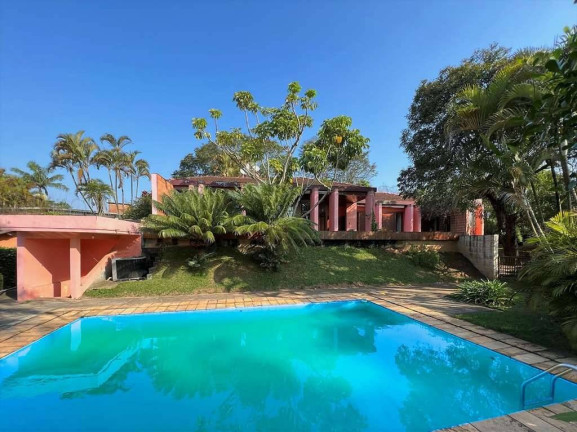 Casa com 4 Quartos à Venda,  em Chácara Santa Lúcia - Carapicuíba