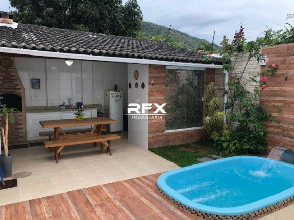 Imagem Casa com 3 Quartos à Venda, 167 m² em Piratininga - Niterói