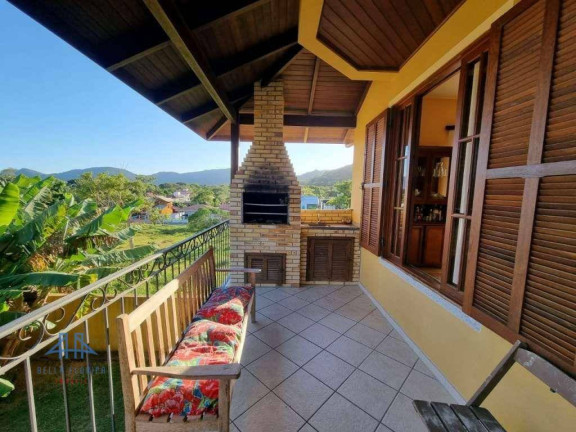 Casa com 4 Quartos à Venda, 430 m² em Lagoa Da Conceição - Florianópolis