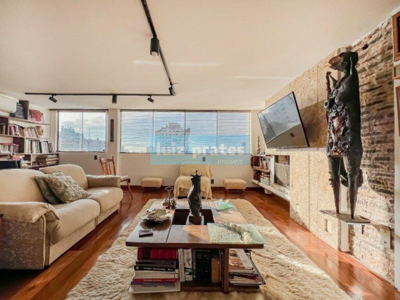 Imagem Apartamento com 3 Quartos à Venda, 323 m² em Moinhos De Vento - Porto Alegre