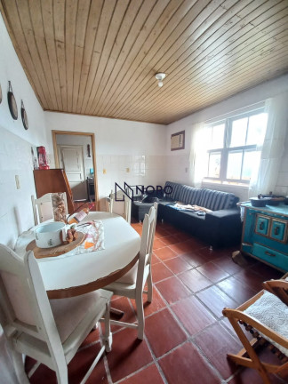Imagem Casa com 2 Quartos à Venda, 130 m² em Lorenzi - Santa Maria Imagem Casa com 2 Quartos à Venda, 130 m² em Lorenzi - Santa Maria