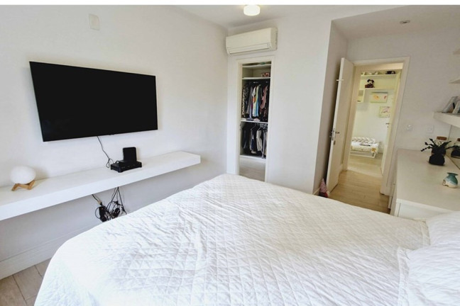 Imagem Imóvel com 2 Quartos à Venda, 130 m² em Morumbi - São Paulo Imagem Imóvel com 2 Quartos à Venda, 130 m² em Morumbi - São Paulo