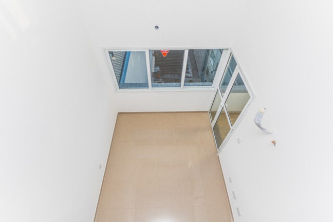 Imagem Imóvel com 2 Quartos à Venda, 60 m² em Menino Deus - Porto Alegre Imagem Imóvel com 2 Quartos à Venda, 60 m² em Menino Deus - Porto Alegre
