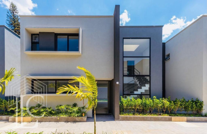 Casa com 4 Quartos à Venda, 401 m² em Campo Belo - São Paulo