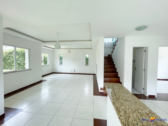 Imagem Casa com 4 Quartos à Venda, 205 m² em Albuquerque - Teresópolis Imagem Casa com 4 Quartos à Venda, 205 m² em Albuquerque - Teresópolis