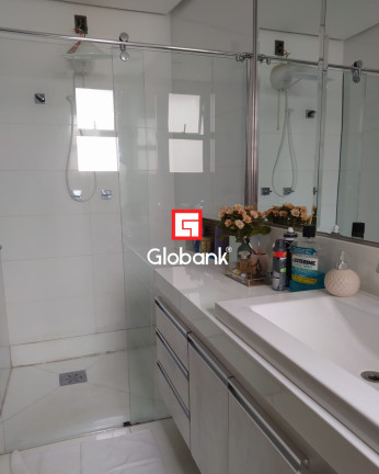 Imagem Apartamento com 3 Quartos à Venda, 165 m² em Centro - Montes Claros Imagem Apartamento com 3 Quartos à Venda, 165 m² em Centro - Montes Claros