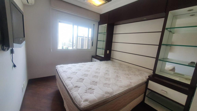 Imagem Apartamento com 2 Quartos à Venda, 72 m² em Moema - São Paulo