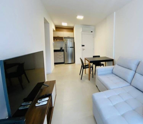 Apartamento com 1 Quarto à Venda, 43 m² em Carvoeira - Florianópolis