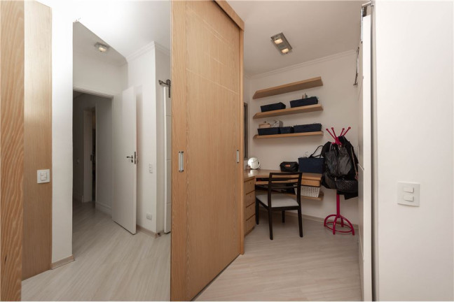 Imagem Apartamento com 2 Quartos à Venda, 68 m² em Vila Nova Conceição - São Paulo