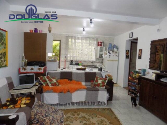Imagem Casa com 2 Quartos à Venda, 2.400 m² em Viamão Imagem Casa com 2 Quartos à Venda, 2.400 m² em Viamão