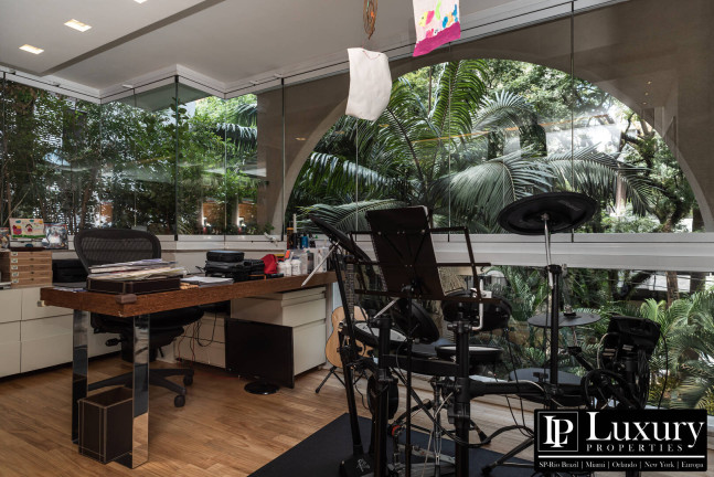 Imagem Apartamento com 3 Quartos à Venda, 341 m² em Jardim Paulista - São Paulo Imagem Apartamento com 3 Quartos à Venda, 341 m² em Jardim Paulista - São Paulo