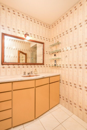 Imagem Imóvel com 2 Quartos à Venda, 82 m² em São João - Porto Alegre Imagem Imóvel com 2 Quartos à Venda, 82 m² em São João - Porto Alegre