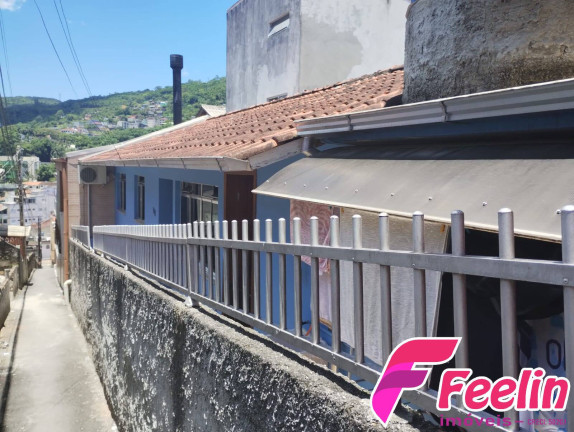 Imagem Casa com 3 Quartos à Venda, 98 m² em Pantanal - Florianópolis