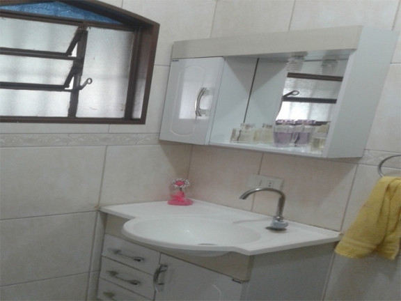 Imagem Casa com 2 Quartos à Venda, 336 m² em Pq. Santo Antonio - Jacareí Imagem Casa com 2 Quartos à Venda, 336 m² em Pq. Santo Antonio - Jacareí