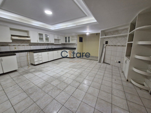 Imagem Casa com 5 Quartos à Venda, 999 m² em Engenheiro Luciano Cavalcante - Fortaleza Imagem Casa com 5 Quartos à Venda, 999 m² em Engenheiro Luciano Cavalcante - Fortaleza