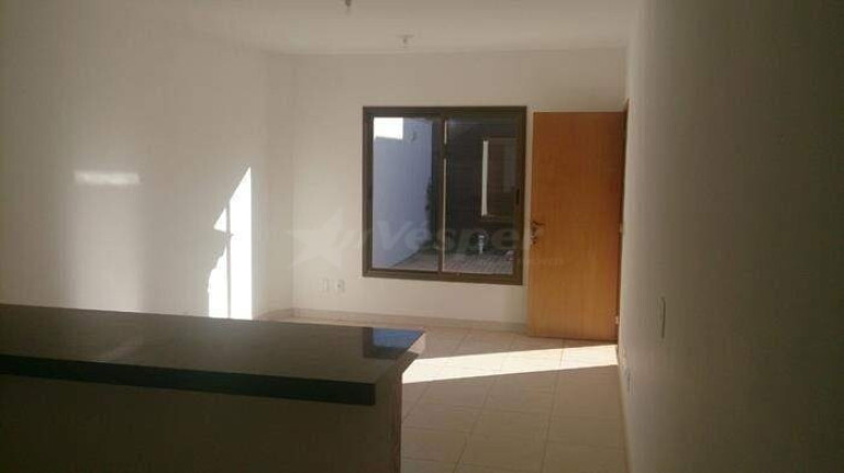 Imagem Casa com 3 Quartos à Venda, 87 m² em Condomínio Das Esmeraldas - Goiânia Imagem Casa com 3 Quartos à Venda, 87 m² em Condomínio Das Esmeraldas - Goiânia