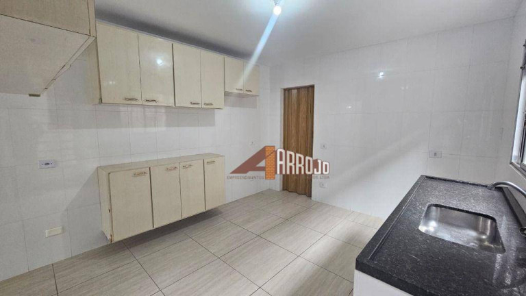 Imagem Sobrado com 3 Quartos à Venda, 201 m² em Itaquera - São Paulo