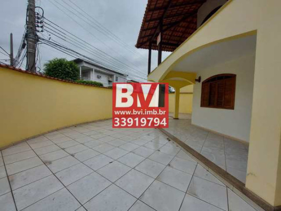 Imagem Casa com 4 Quartos à Venda, 280 m² em Vista Alegre - Rio De Janeiro