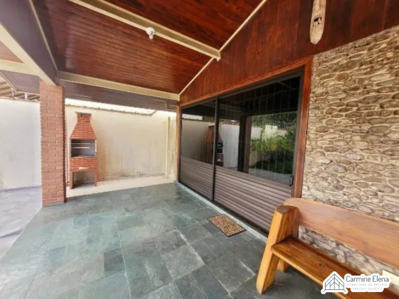 Imagem Casa com 5 Quartos para Alugar, 400 m² em Centro - Ubatuba Imagem Casa com 5 Quartos para Alugar, 400 m² em Centro - Ubatuba
