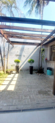 Imagem Casa à Venda, 300 m² em Flores - Manaus Imagem Casa à Venda, 300 m² em Flores - Manaus