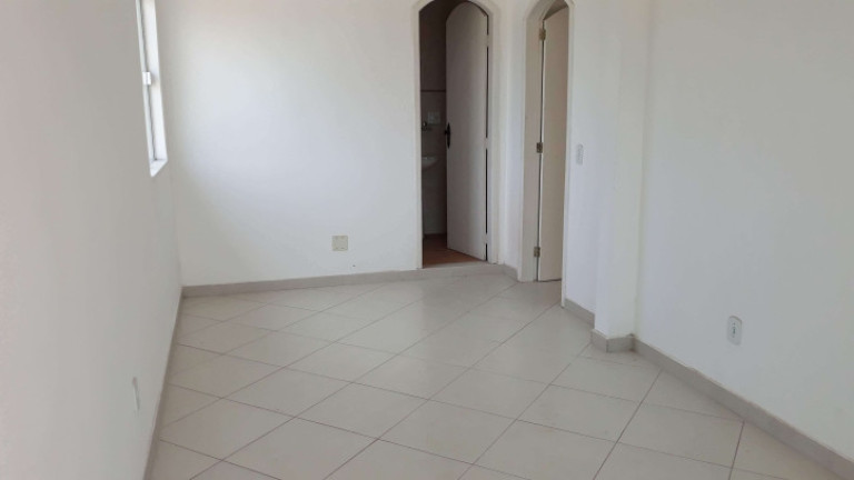 Imagem Apartamento com 2 Quartos à Venda, 96 m² em Foguete - Cabo Frio