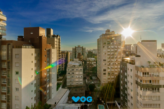 Imagem Imóvel com 3 Quartos à Venda, 297 m² em Rio Branco - Porto Alegre Imagem Imóvel com 3 Quartos à Venda, 297 m² em Rio Branco - Porto Alegre