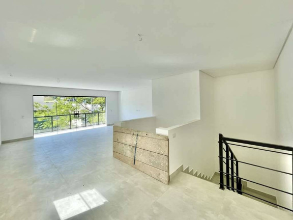 Imagem Casa com 3 Quartos à Venda, 230 m² em Residencial Dos Lagos - Cotia