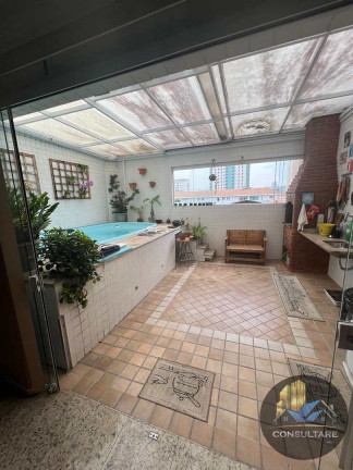Casa com 5 Quartos à Venda, 270 m² em Embaré - Santos